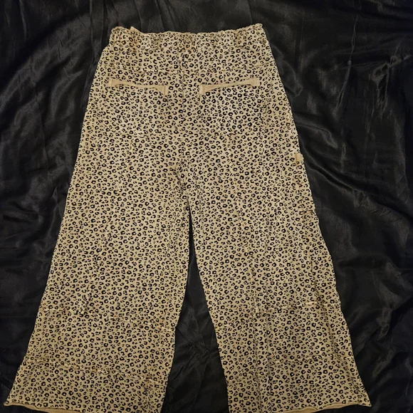 Easel Animal Print Wide-Leg Pants - Picture 2 of 3